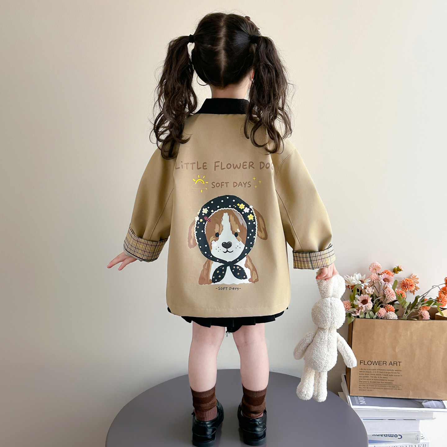 女童风衣2026新款秋装儿童可爱英伦风童装小女孩翻领长袖外套中长