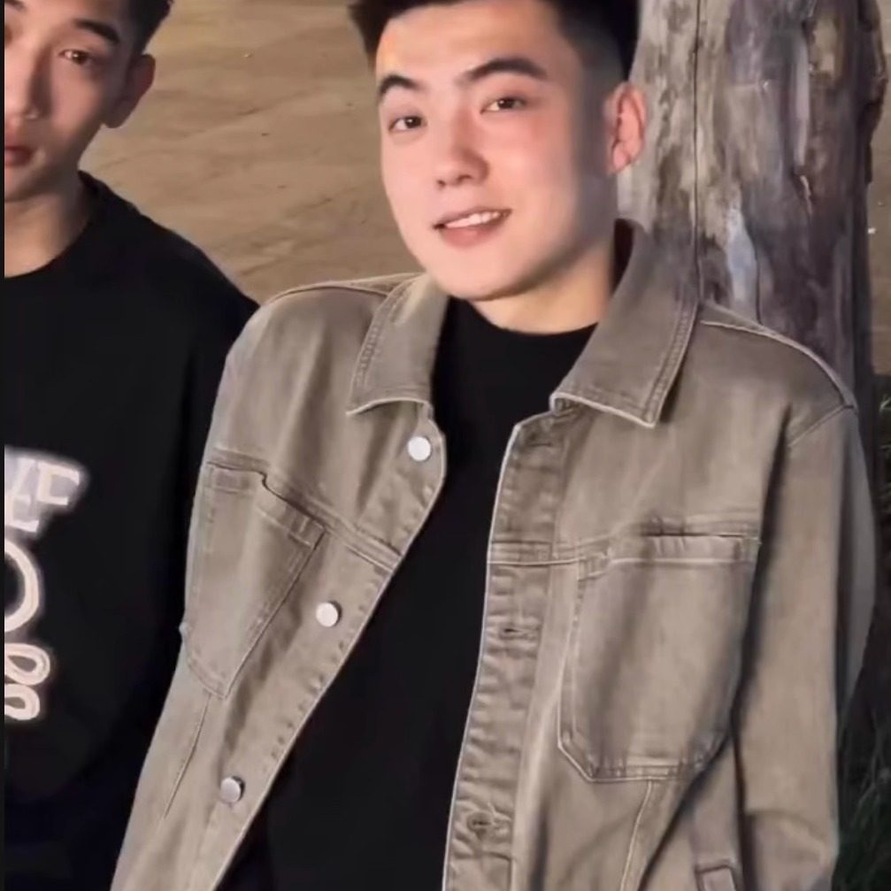 牛仔外套翻领秋冬翻领