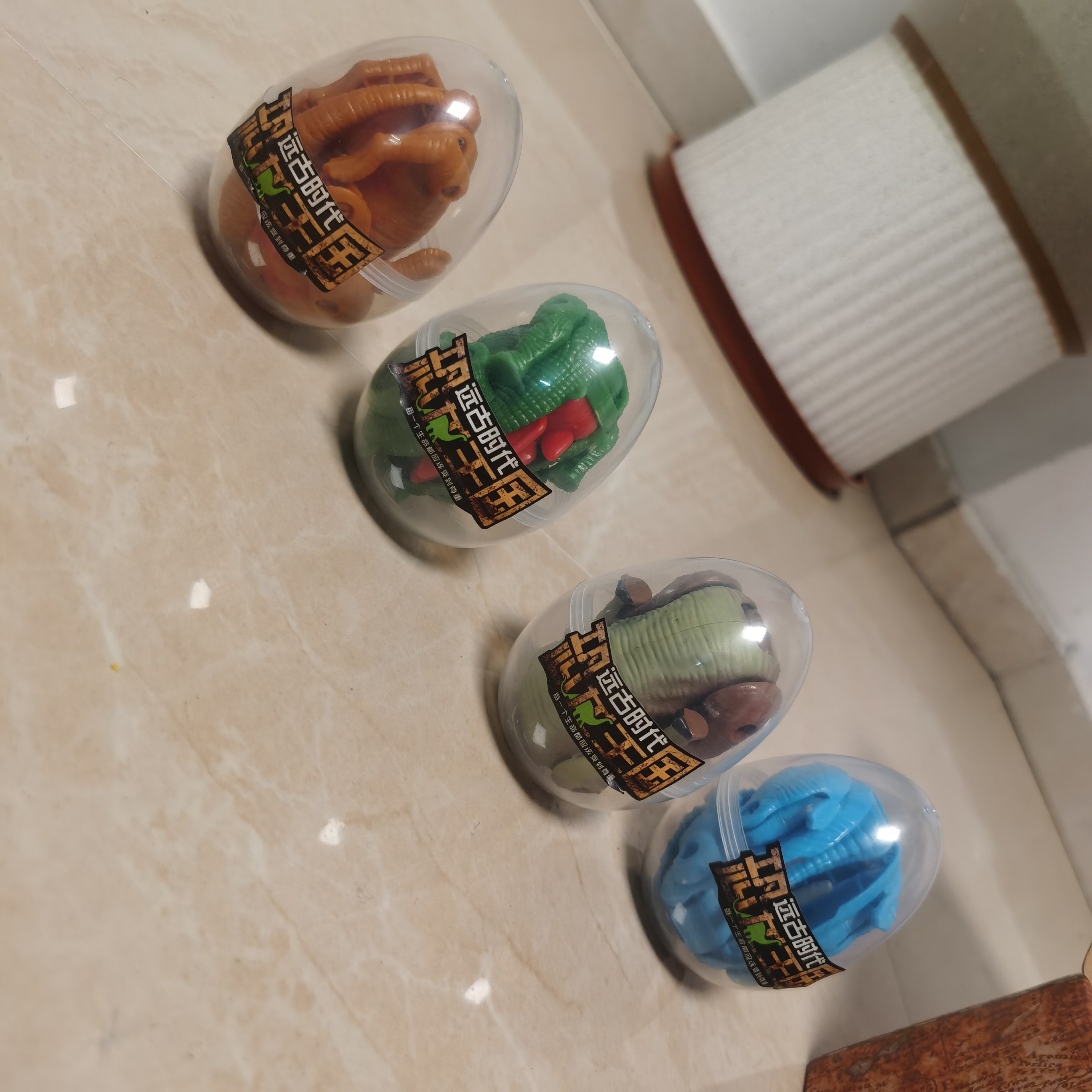 清仓福利4个一组侏罗纪仿真变形恐龙蛋壳模型益智玩具,玩具/童车/益智/积木/模型,仿真/动物玩偶,淘宝优惠券,粉丝福利购,淘宝优惠卷