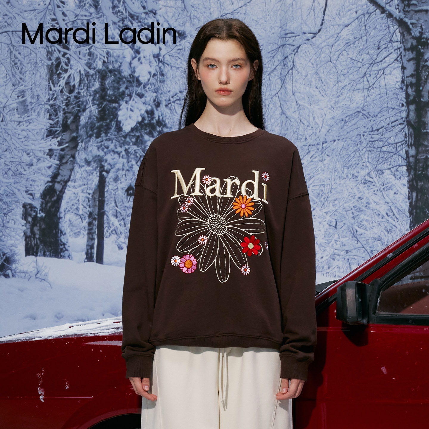 MardiLadin秋季新款印花圆领显瘦卫衣女宽松通勤百搭休闲长袖上衣