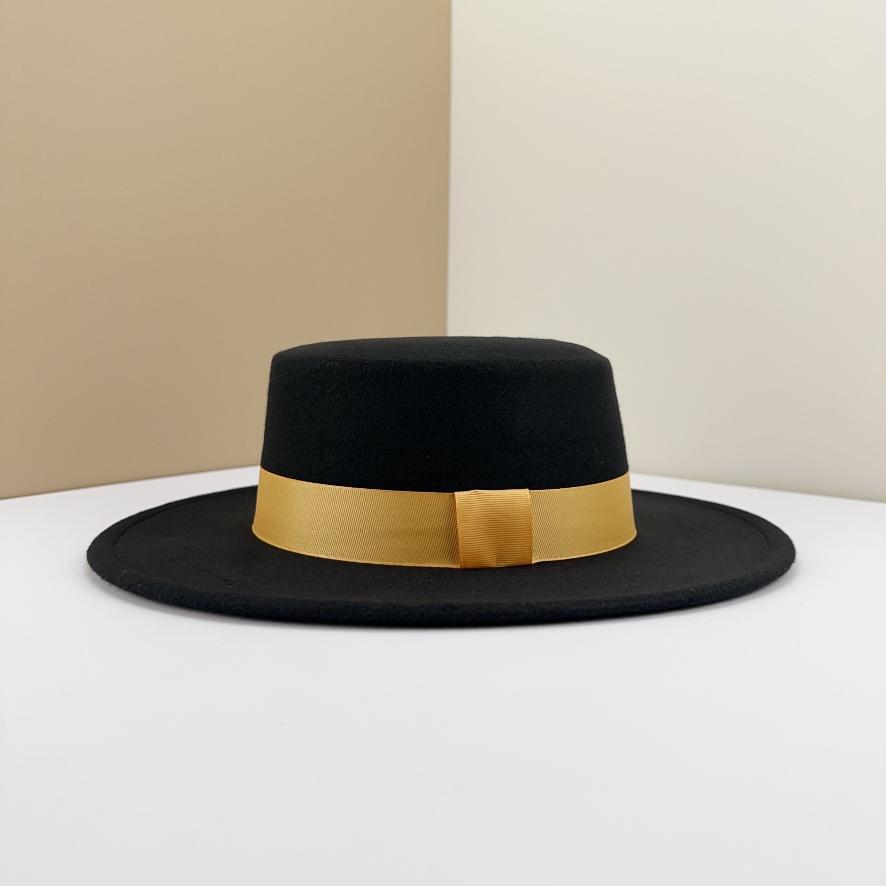 秋冬天英伦黑色平顶帽