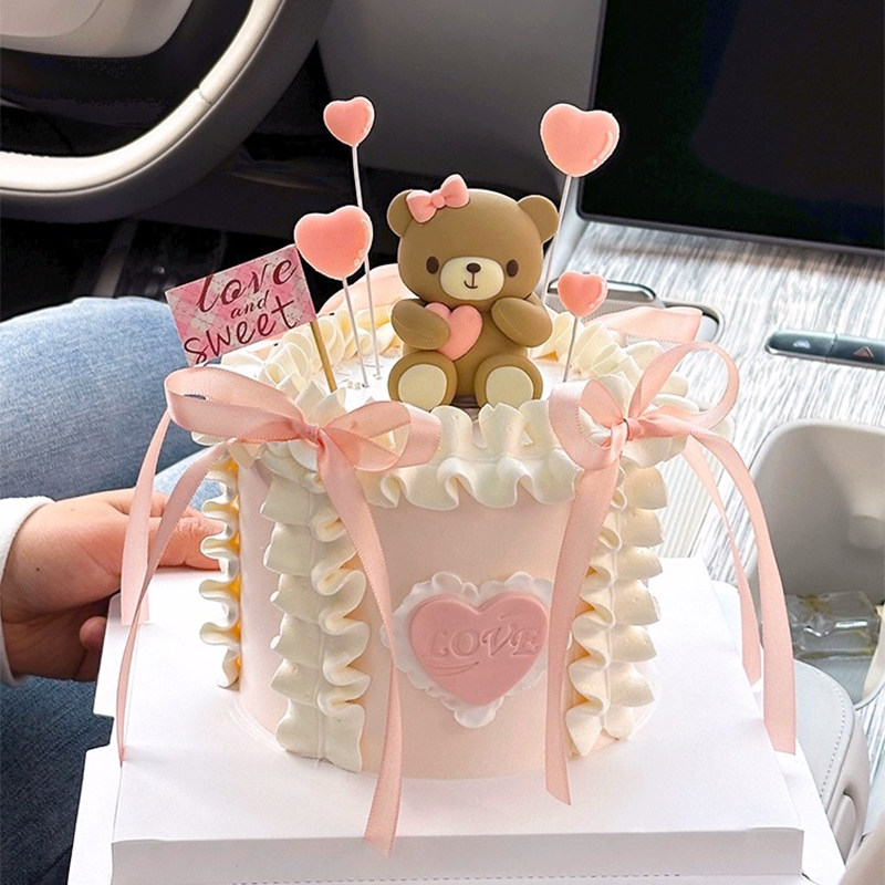 214情人节软胶告白粉色爱心小熊蛋糕装饰玩偶摆件芭蕾风love插牌