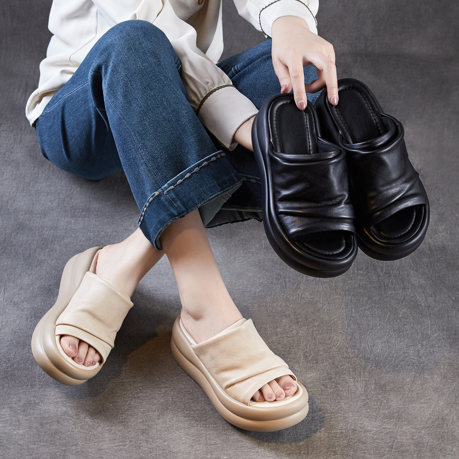 牛皮版~小个子厚底增高跟百搭复古一脚蹬女凉鞋褶皱露趾一字拖鞋