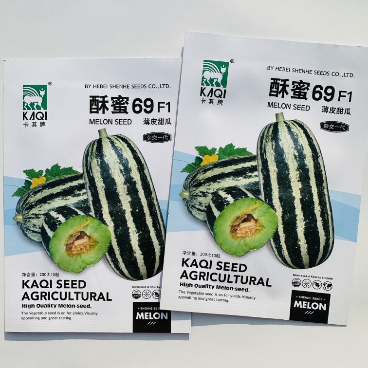 酥蜜69杂交一代薄皮甜瓜种子果实粗棒形果肉绿色酥脆多汁香甜爽口