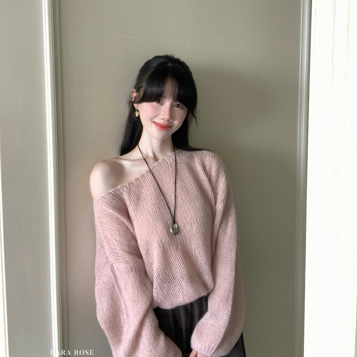 DARA ROSE-马海毛韩系慵懒风圆领粉色长袖高级感显瘦套头保暖毛衣