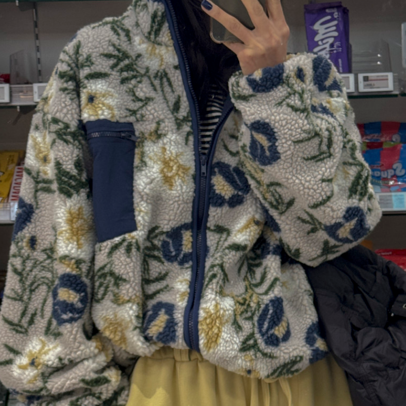 韩国东大门2025冬季新款复古立领拉链减龄羊羔毛花朵拼色短外套女