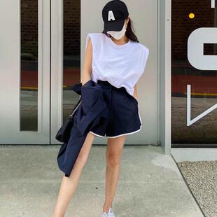 韩国东大门ins网红时尚夏新品垫肩纯白不对称开叉无袖打底百搭T恤