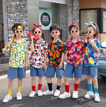 六一儿童啦啦队演出服幼儿园小学生复古花衬衫8090后怀旧港风服装