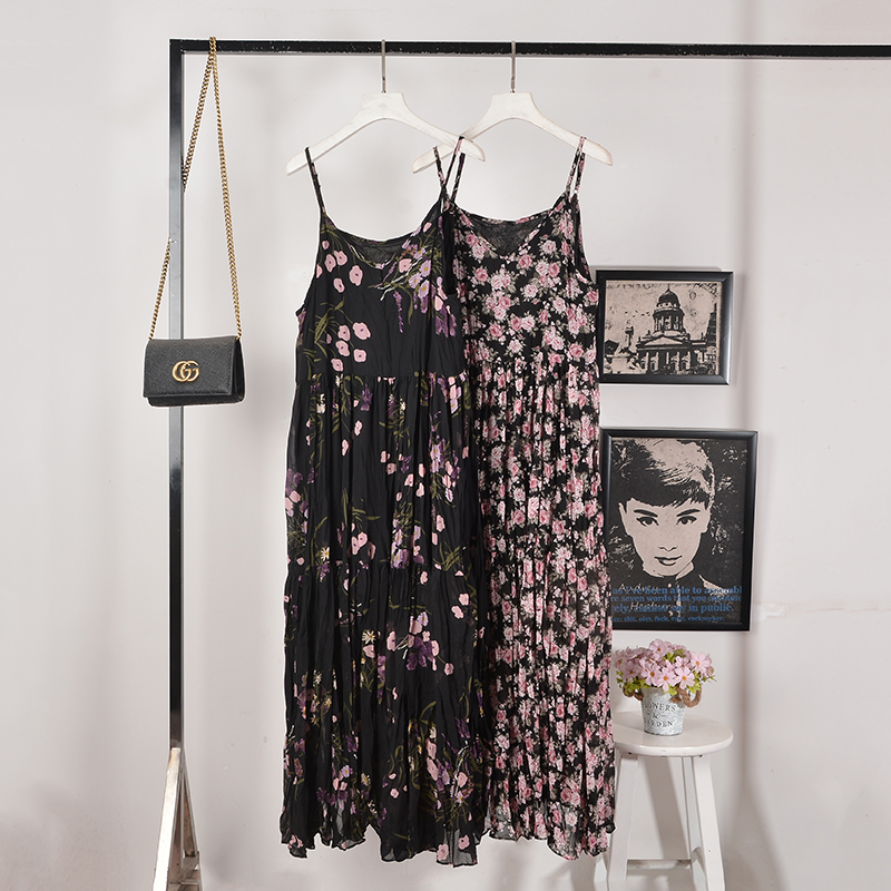 夏季显瘦气质印花气质吊带裙