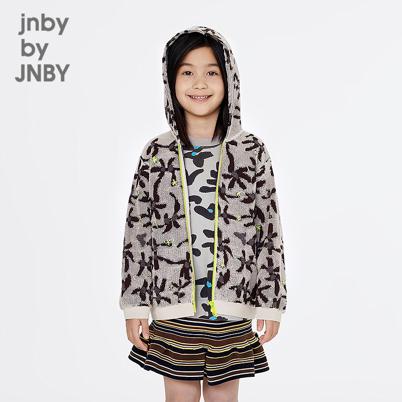 江南布衣童装短款开襟毛衫纯棉戴帽领印花随机春男女童jnbybyjnby