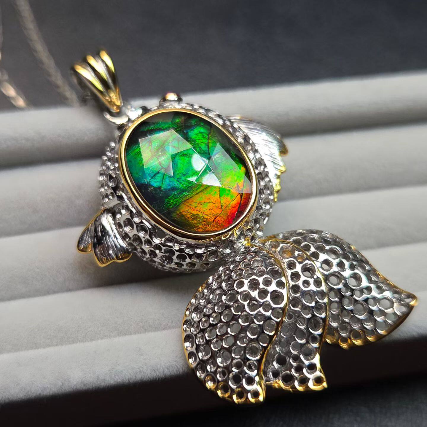 加拿大斑彩石吊坠金鱼款式意大利手工制作总重10.5克925银纯手工