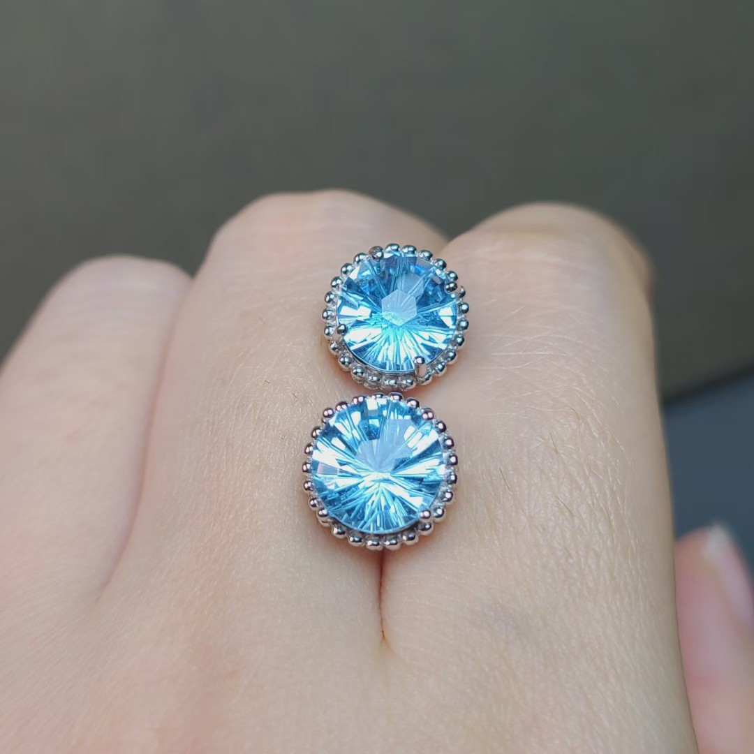 烟花切割托帕石耳钉重量4.7克拉直径8mm肉眼全净体天空蓝,饰品/流行首饰/时尚饰品新,耳环,淘宝优惠券,粉丝福利购,淘宝优惠卷