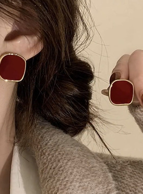 复古红色方形耳钉2025新款爆款银针耳饰设计感高级气质小众耳环潮