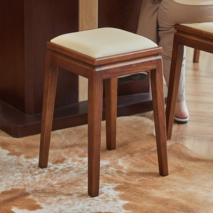 实木凳子时尚创意客厅家用高方凳简约餐桌凳可叠加成人白蜡木矮凳