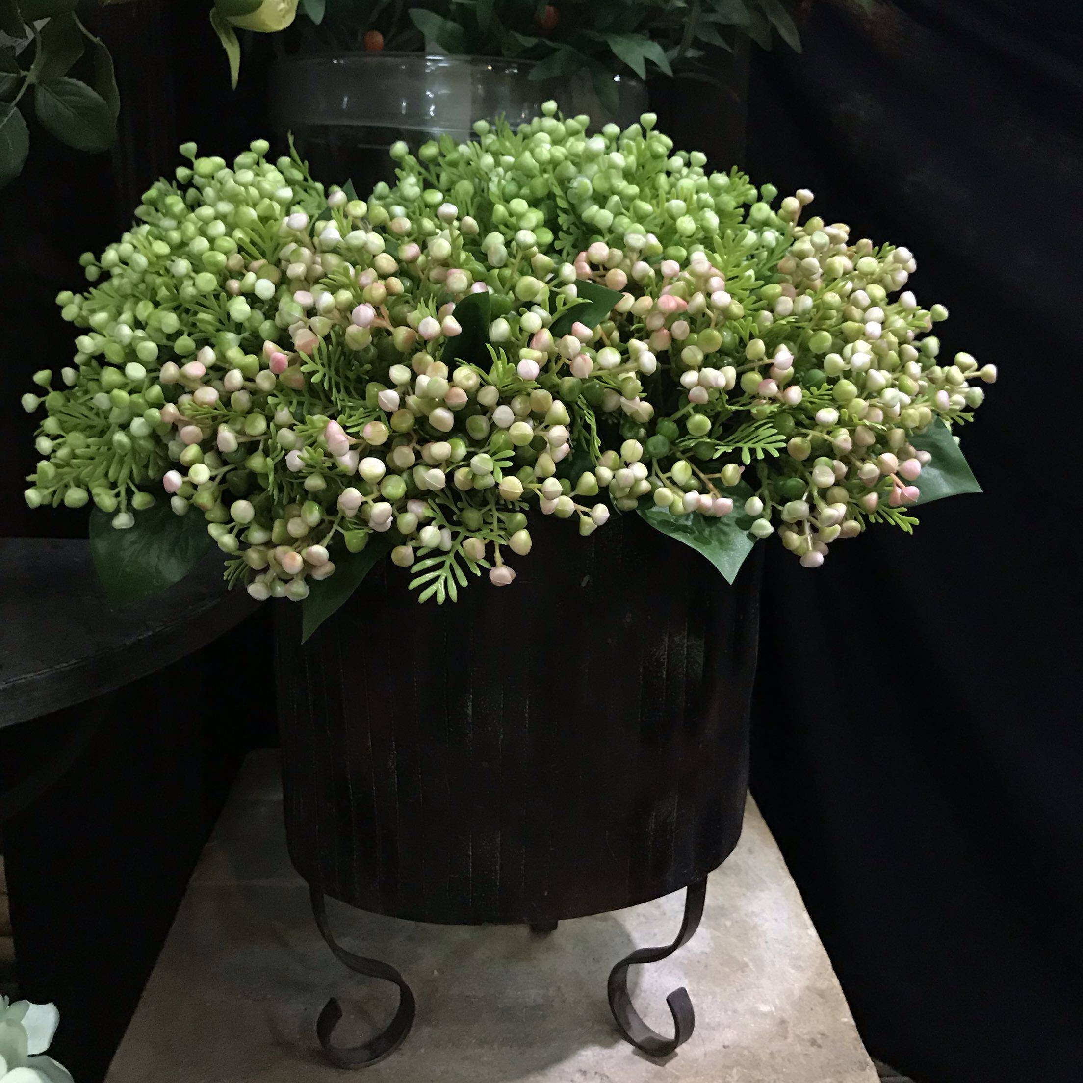 情人果仿真花束手捧搭配绿植装饰婚庆花墙现场道具布置摆放造景