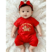 马年好运新生婴儿新年衣服满月百天宝宝纯棉红色满月连体衣拜年服
