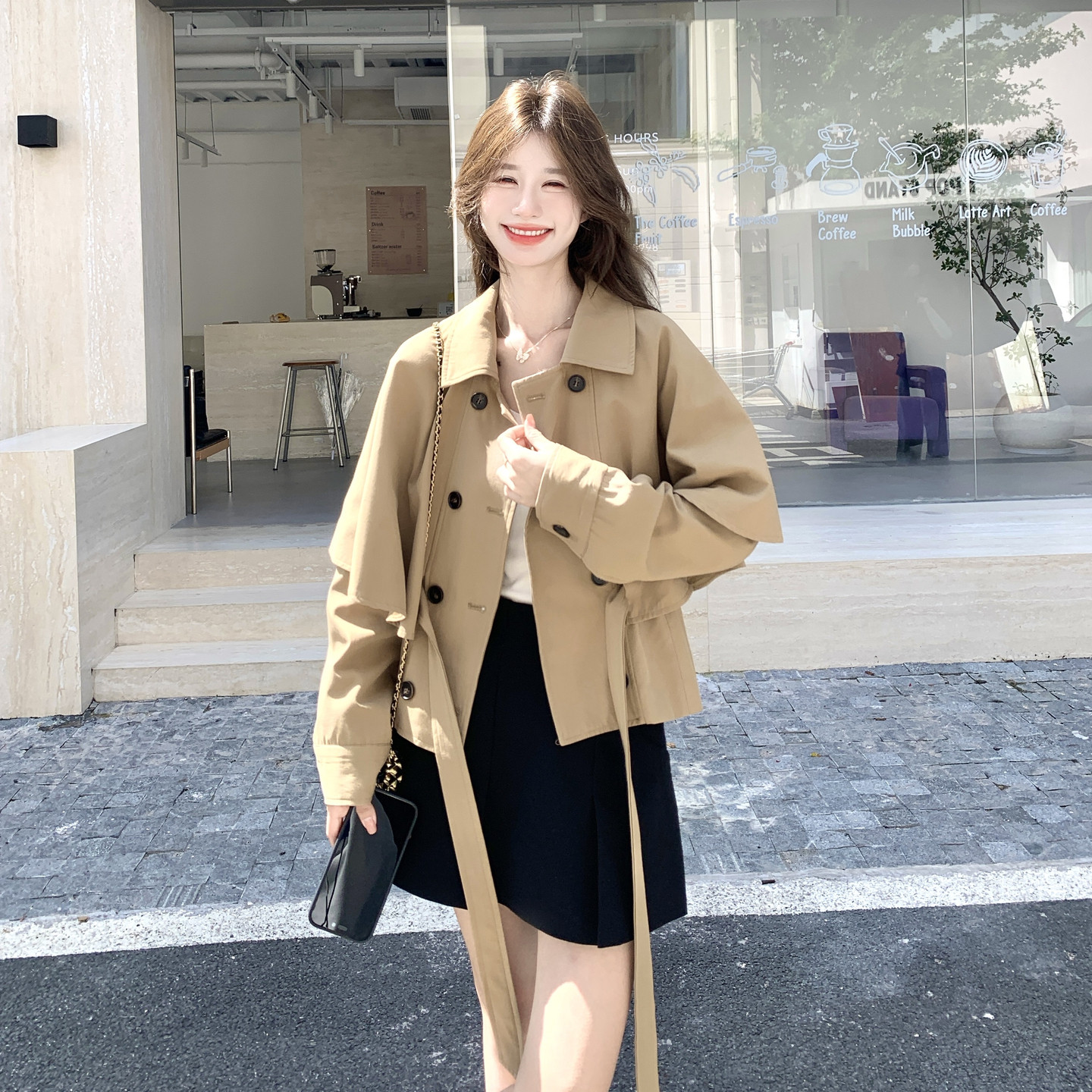 卡其色韩系氛围感斗篷式风衣女