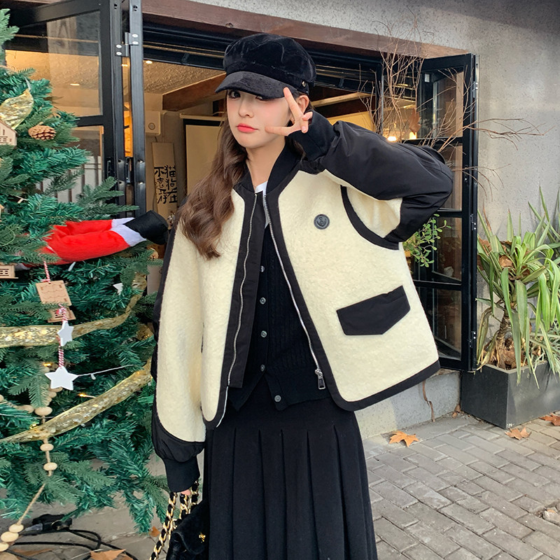 米白色轻奢小香风短款羽绒服女2025冬季新款90白鸭绒拼色气质外套