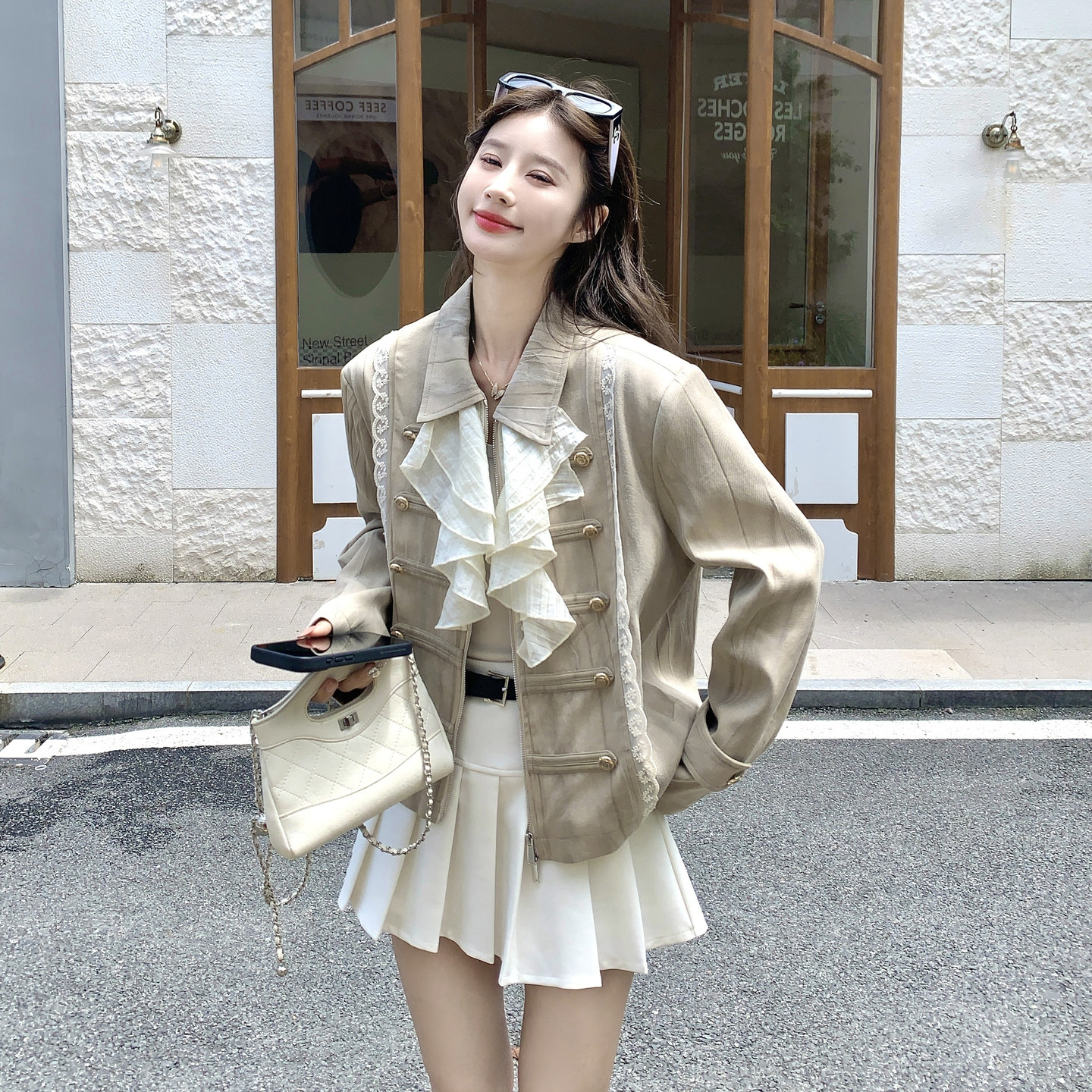 卡其色复古英伦风小香外套女