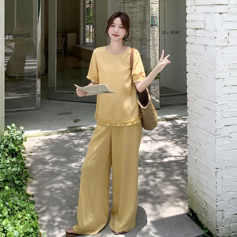 黄色休闲氛围感木耳边拼接上衣套装女2025夏新款直筒阔腿裤两件套