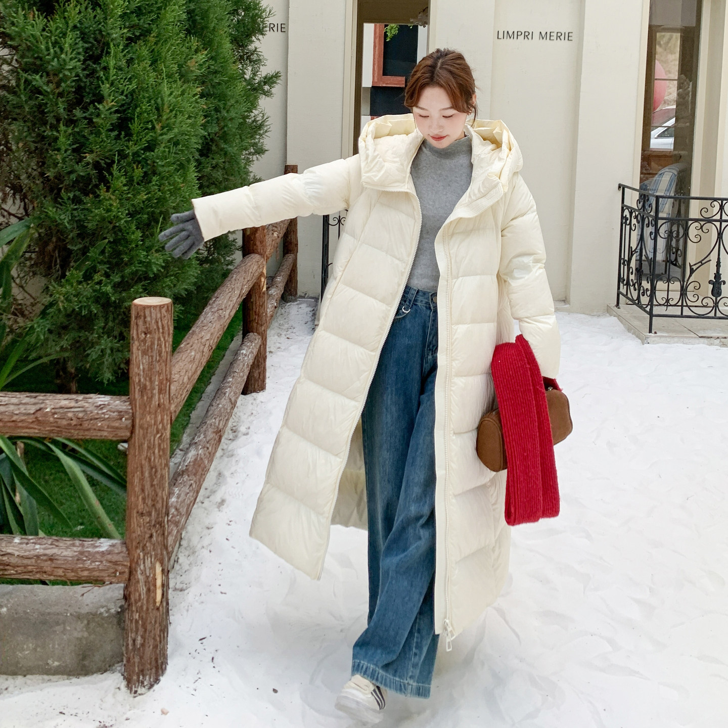 韩系轻奢高级感大被子羽绒服女2025冬季新款加厚保暖连帽长款外套