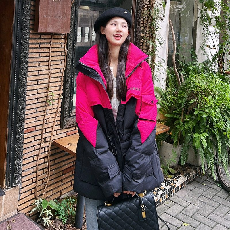 撞色拼接白鸭绒连帽外套女2025冬季新款小个子字母印花保暖羽绒服