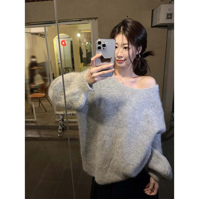 慵懒风性感露背蝴蝶结设计长袖宽松毛衣女秋季新款套头显瘦针织衫