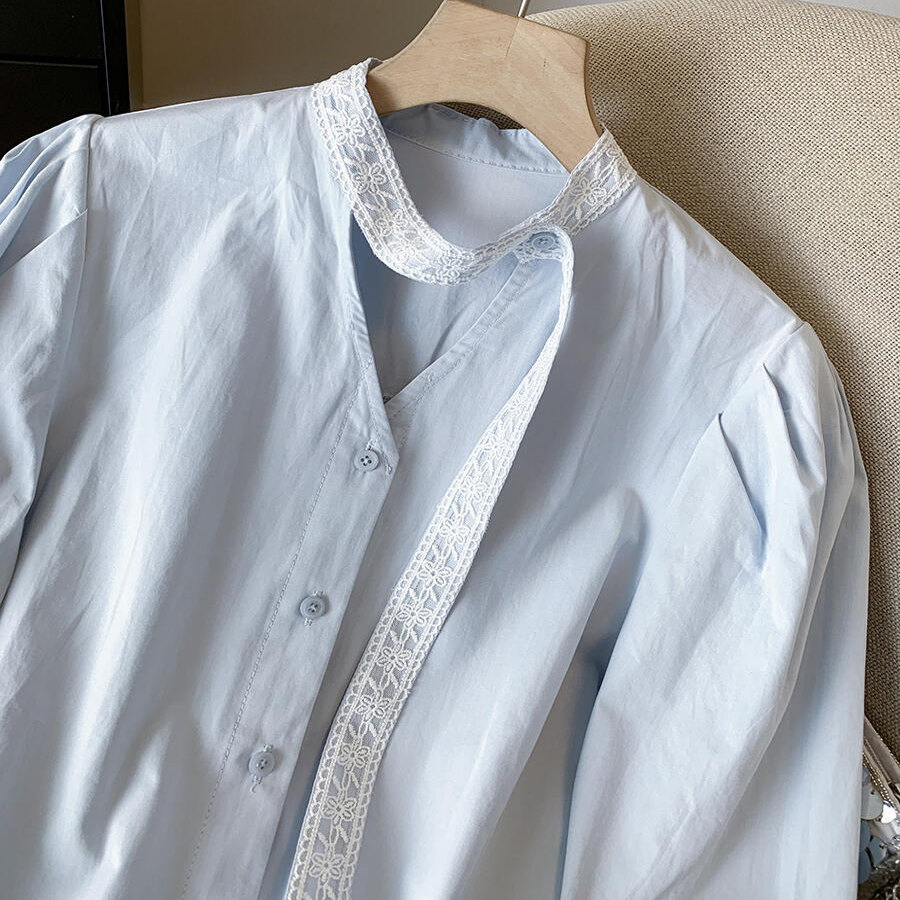 法式别致飘带V领衬衣女款2025新款爆款高级感浅蓝色衬衫宽松上衣