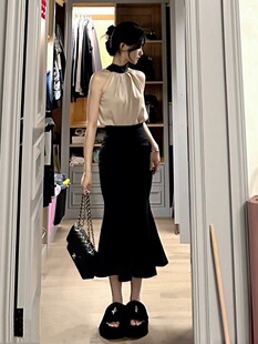 法式名媛气质无袖露肩雪纺衬衫女装夏季新款独特性感挂脖削肩上衣