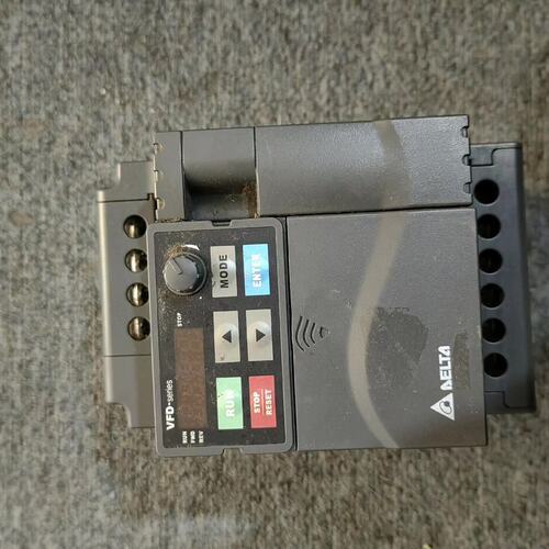 议价原装拆机台达变频器3.7kw V37EL43A，功能