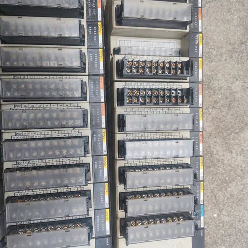 议价PLC C200HG-CPU63 C200H-B7A欢迎咨询