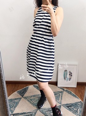 2024新品海军风深蓝色条纹收腰显瘦圆领无袖连衣裙休闲款时尚短裙