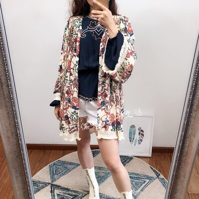2026春 当红大热 摩登复古印花流苏边宽松无扣雪纺开衫防Shai罩衫