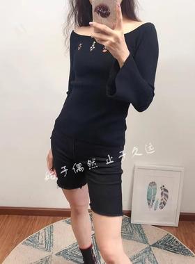 角色目录 2026春季新品黑色针织t恤女长袖一字肩上衣小众刺绣风格