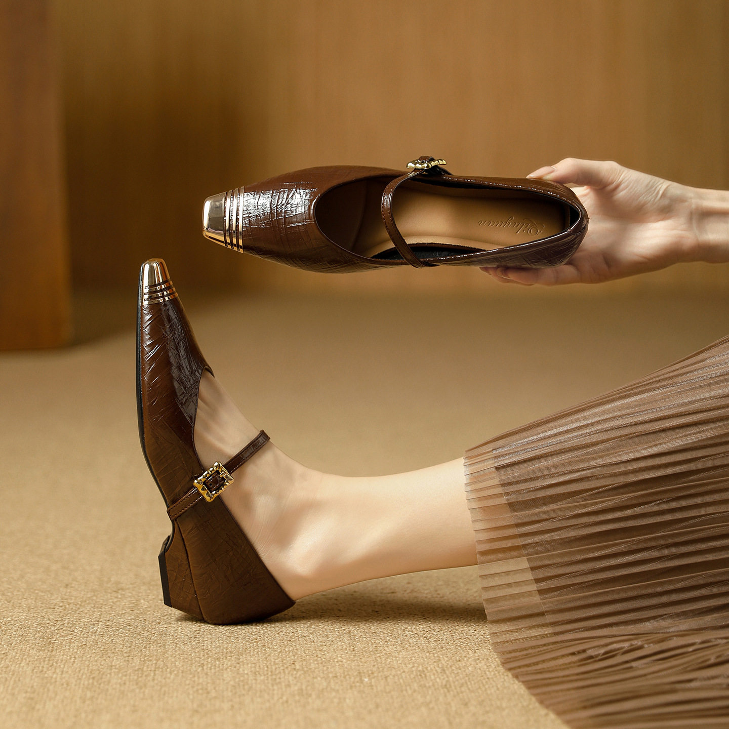 软皮玛丽珍鞋2026春季新款法式金属方头中跟粗跟一字带浅口单鞋女,女鞋,玛丽珍鞋,淘宝优惠券,粉丝福利购,淘宝优惠卷