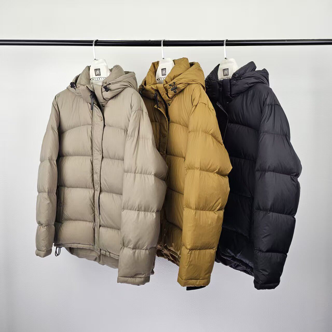 【汤曼妮粉丝专享】JZ221102818    极地御寒连帽短款鹅绒服