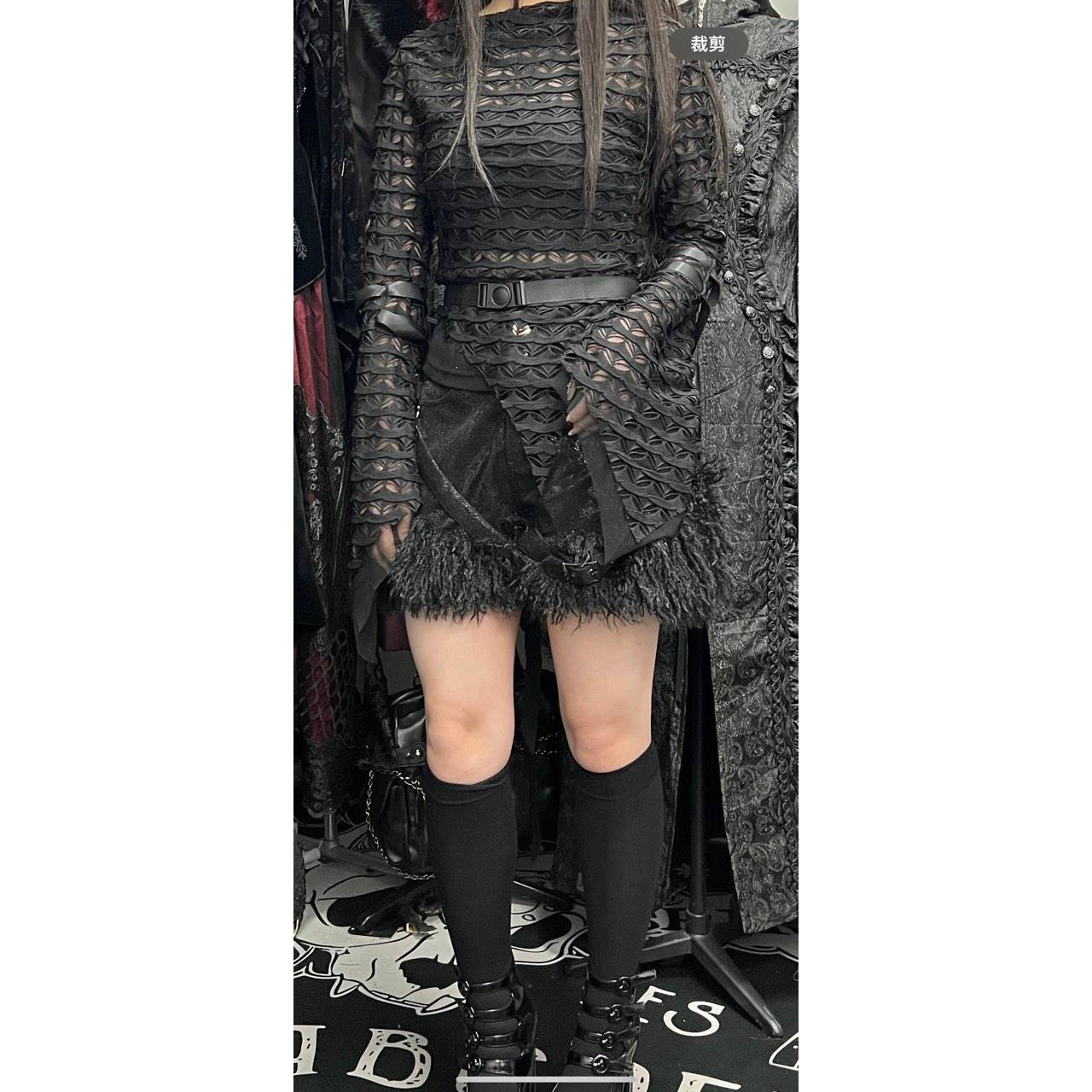 暗黑风镂空蕾丝拼接长袖T恤女y2k修身显瘦打底衫酷妹上衣