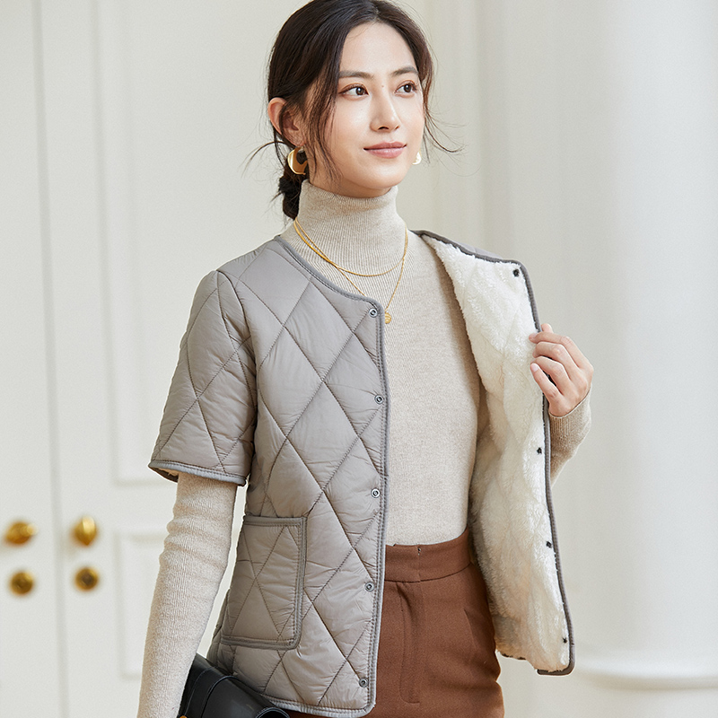 秋冬加绒短袖保暖棉衣女短款羽绒棉加厚外套妈妈半袖护肩内胆棉服