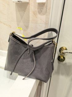 马臀皮黑武士龙须包头层牛皮斜挎单肩包时尚百搭气质高级感中包包