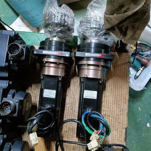 安川伺服电机减速机 25A SGML J602A 04AF14