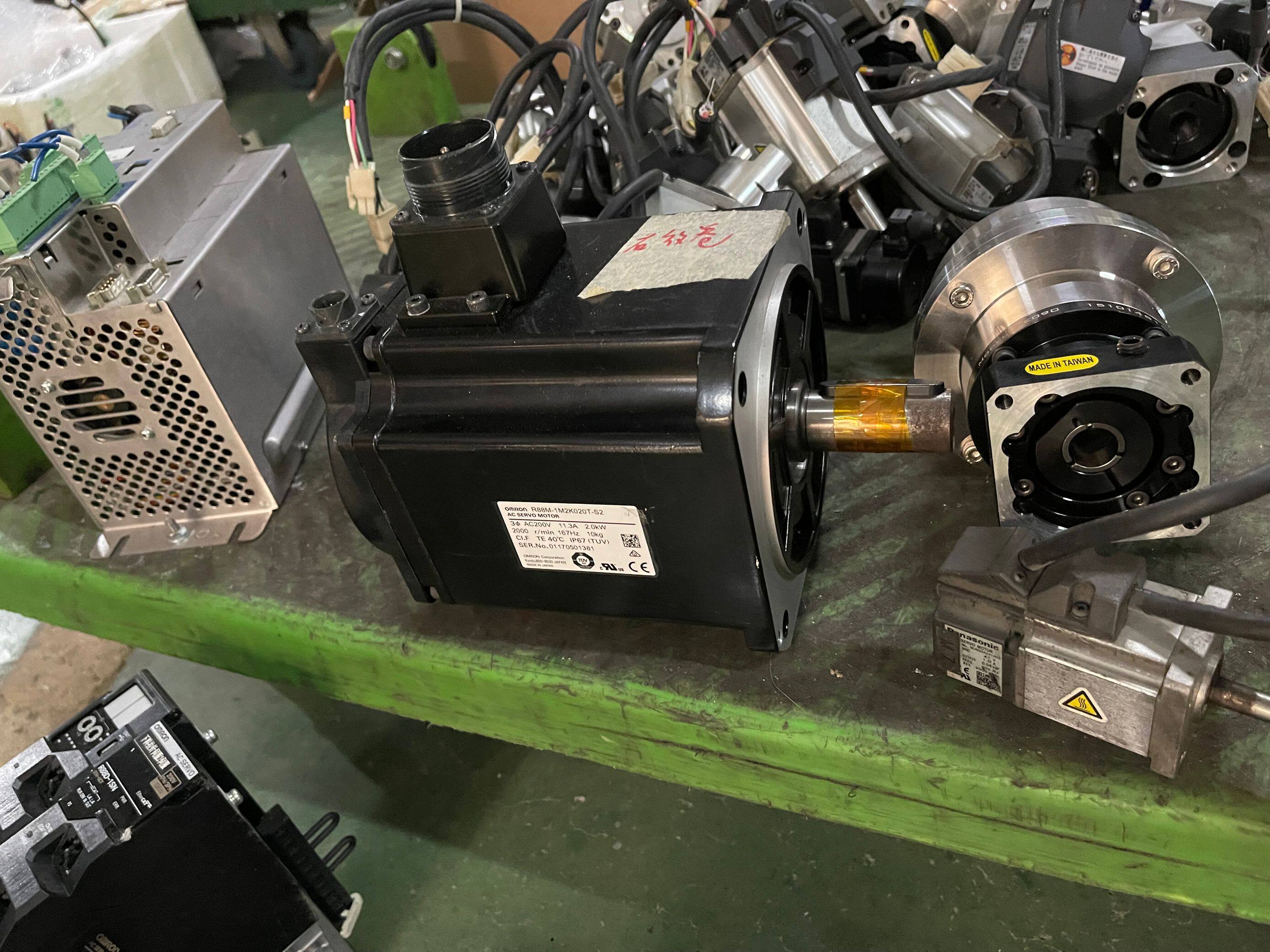 欧姆龙电机R88M-1M2K020T-S2 专业销售维修一体化