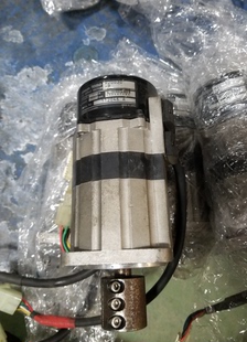 欧姆龙伺服电机 R88M H20030