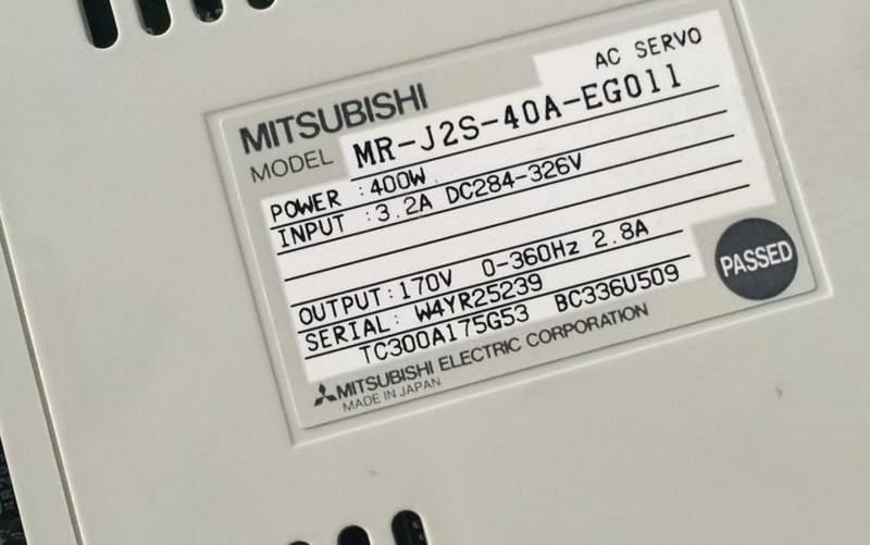 二手三菱驱动器MR-J2S-40A-EG011