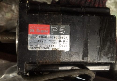 P50B07030DXS07电机三洋