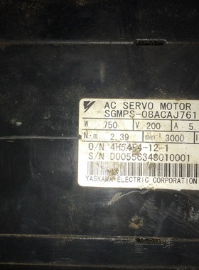 SGMPS-08ACAJ761    二手安川电机带1:33减速机