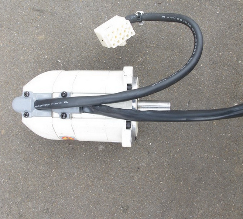 二手松下驱动器MSD023A1XX 配MSM022A1A