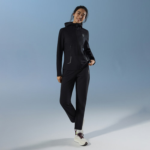 马孔多秋冬软壳防风透湿跑步外套