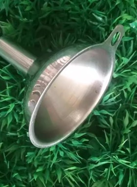 不锈钢漏斗水漏沙漏酒漏 油漏斗出口产品 funnel 51191