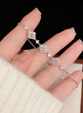 韩式甜美时尚精致三朵锆石花朵手链女网红爆款气质轻奢高级感手环