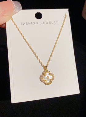 小众时尚气质百搭贝母四叶花吊坠项链女个性轻奢高级感锁骨链批发